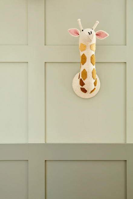 Little Greene Green Stone Light | No. 269 Little Greene