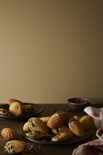 Madeleine | No. 338 | Sweet Treats Little Greene