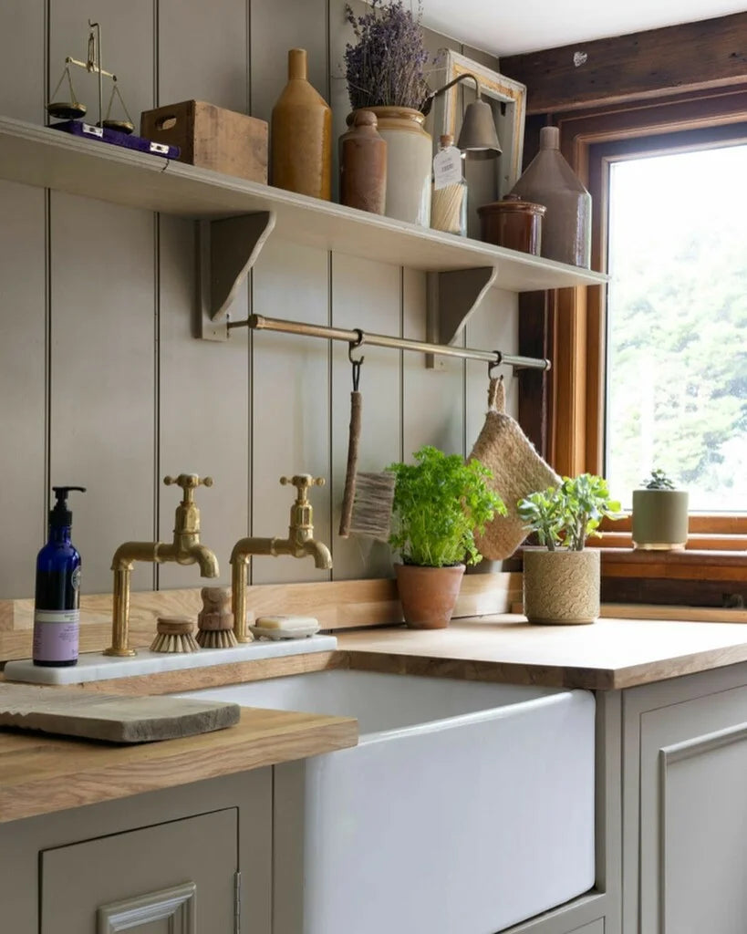 Farrow and Ball Mouse's Back | No. 40