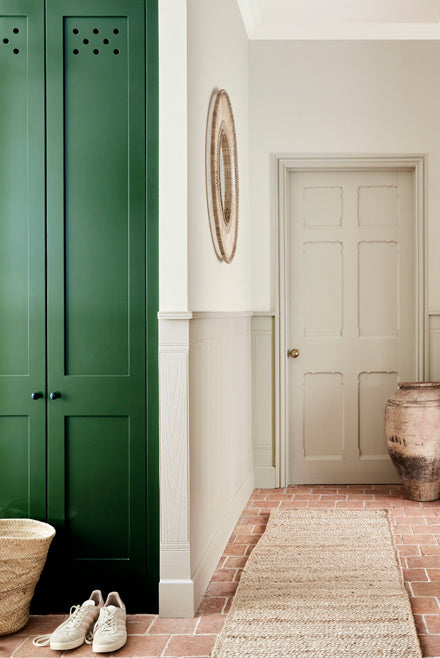 Little Greene Portland Stone Light | No. 281 Little Greene