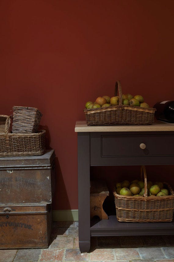 Farrow and Ball Picture Gallery Red | No. 42