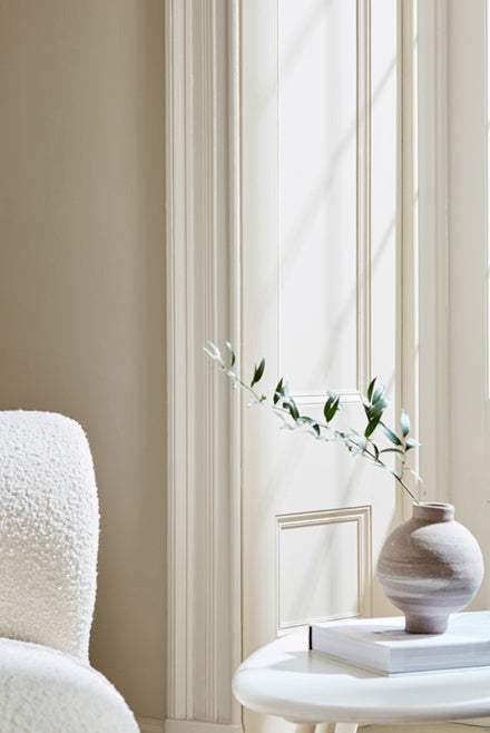 Silent White | No. 329 Little Greene