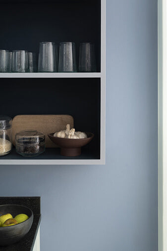 Blue Vein | No. 676  Paint & Paper Library