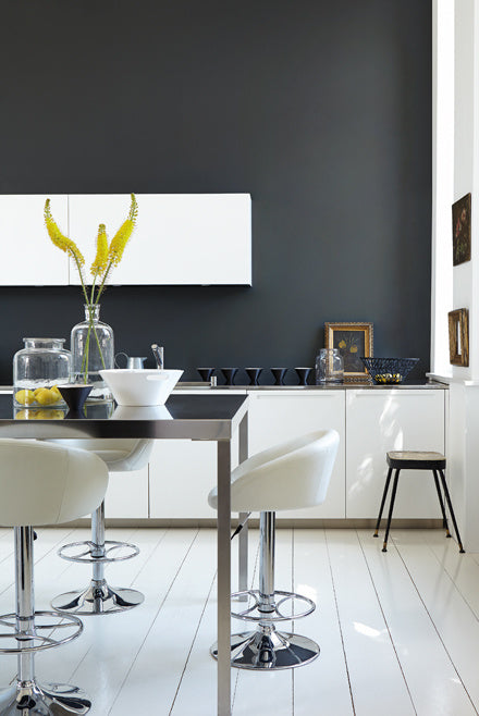 Lamp Black | No. 228 Little Greene