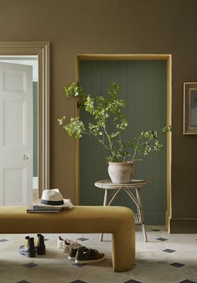 Light Bronze Green | No. 123 Little Greene