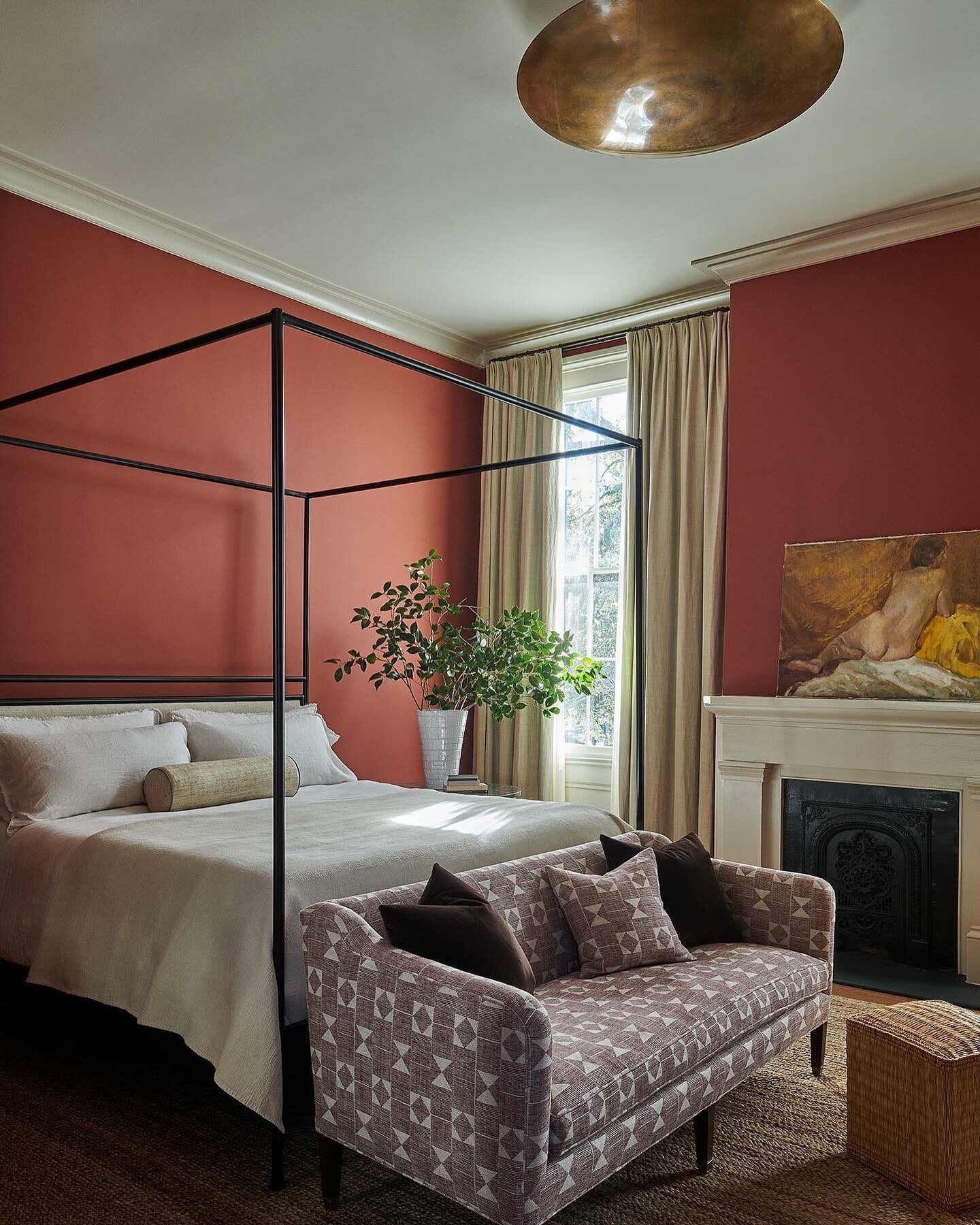 Farrow and Ball Picture Gallery Red | No. 42